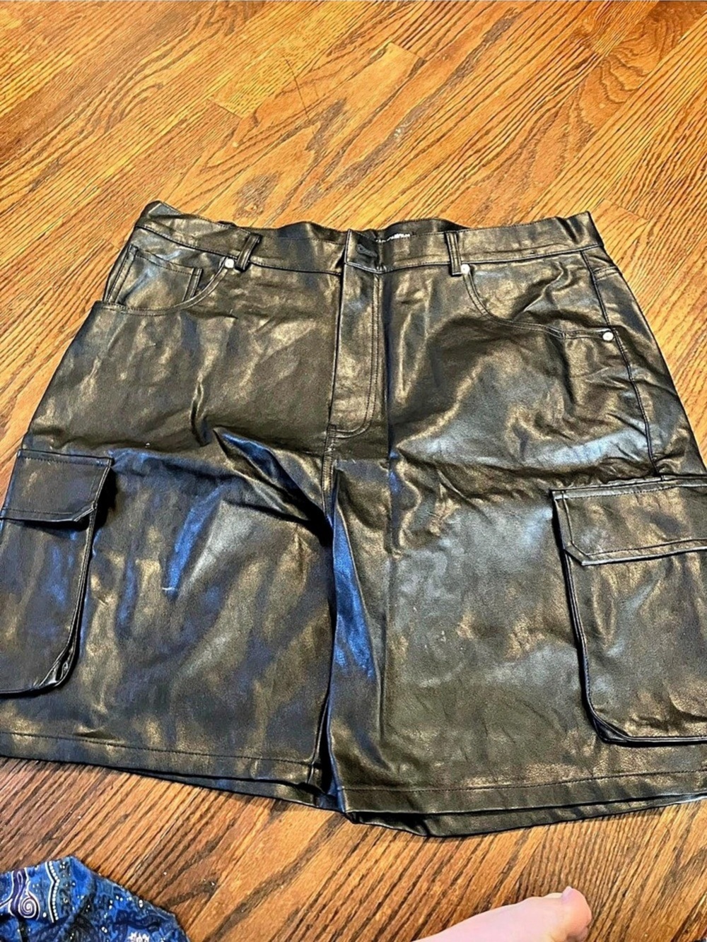Fashion Nova Black Faux-Leather Cargo Shorts